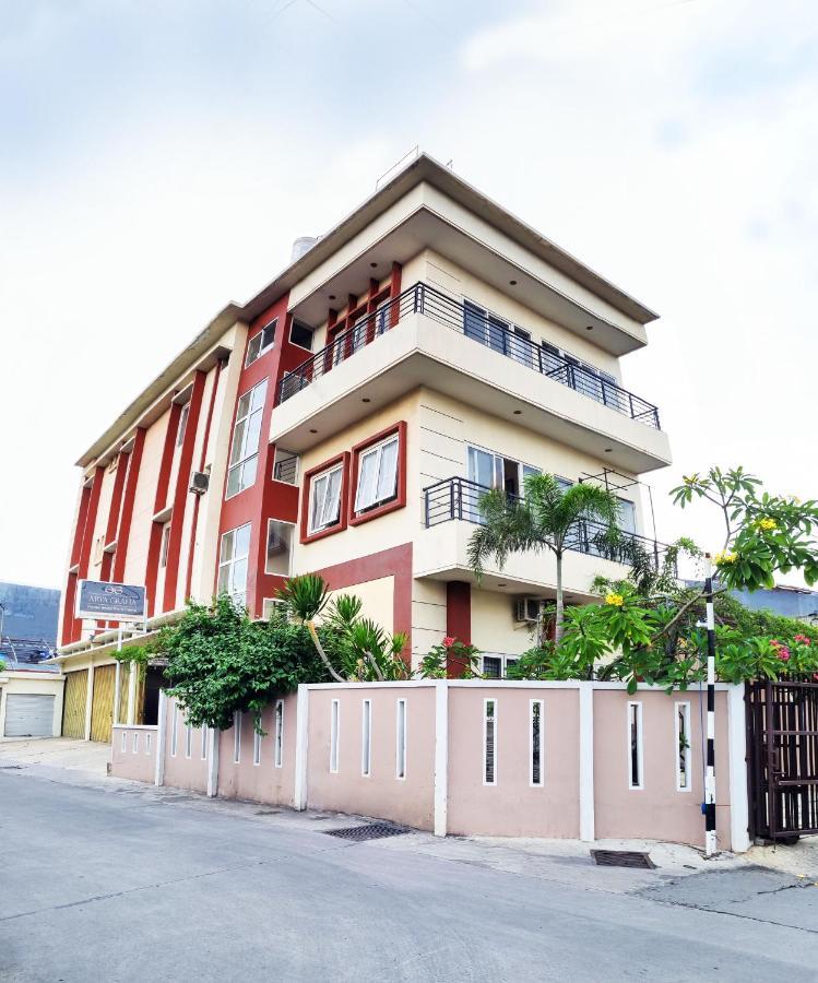 Hotel OYO 1451 Arya Graha Semarang Exterior foto